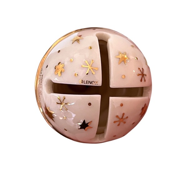 VINTAGE Lenox 4 Festive Christmas Bell Ornaments Gold White Holidays Porcelain - Picture 7 of 8